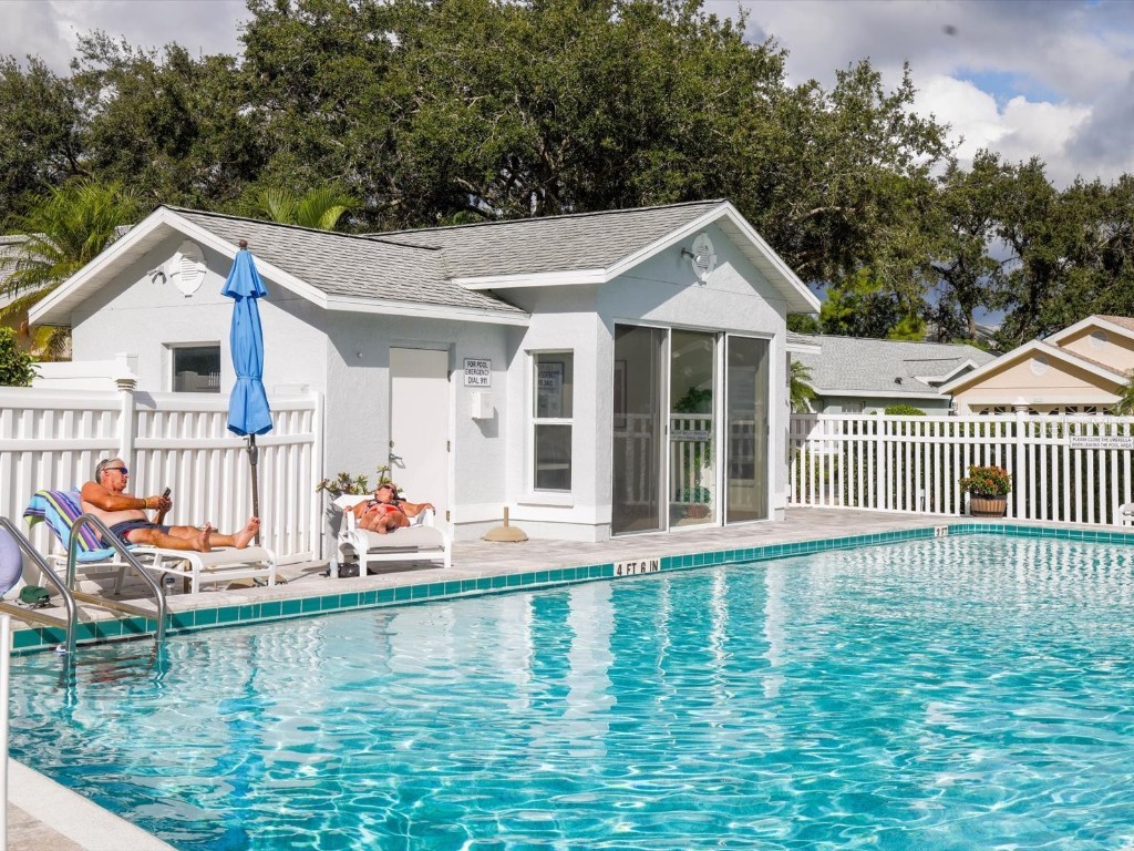 7234 Eleanor Circle #203 Sarasota FL 34243 A4669012 image26