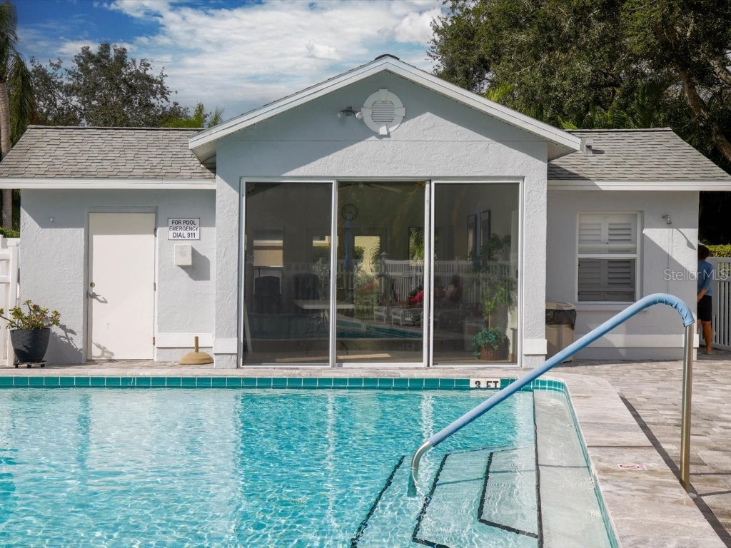 7234 Eleanor Circle #203 Sarasota FL 34243 A4669012 image27