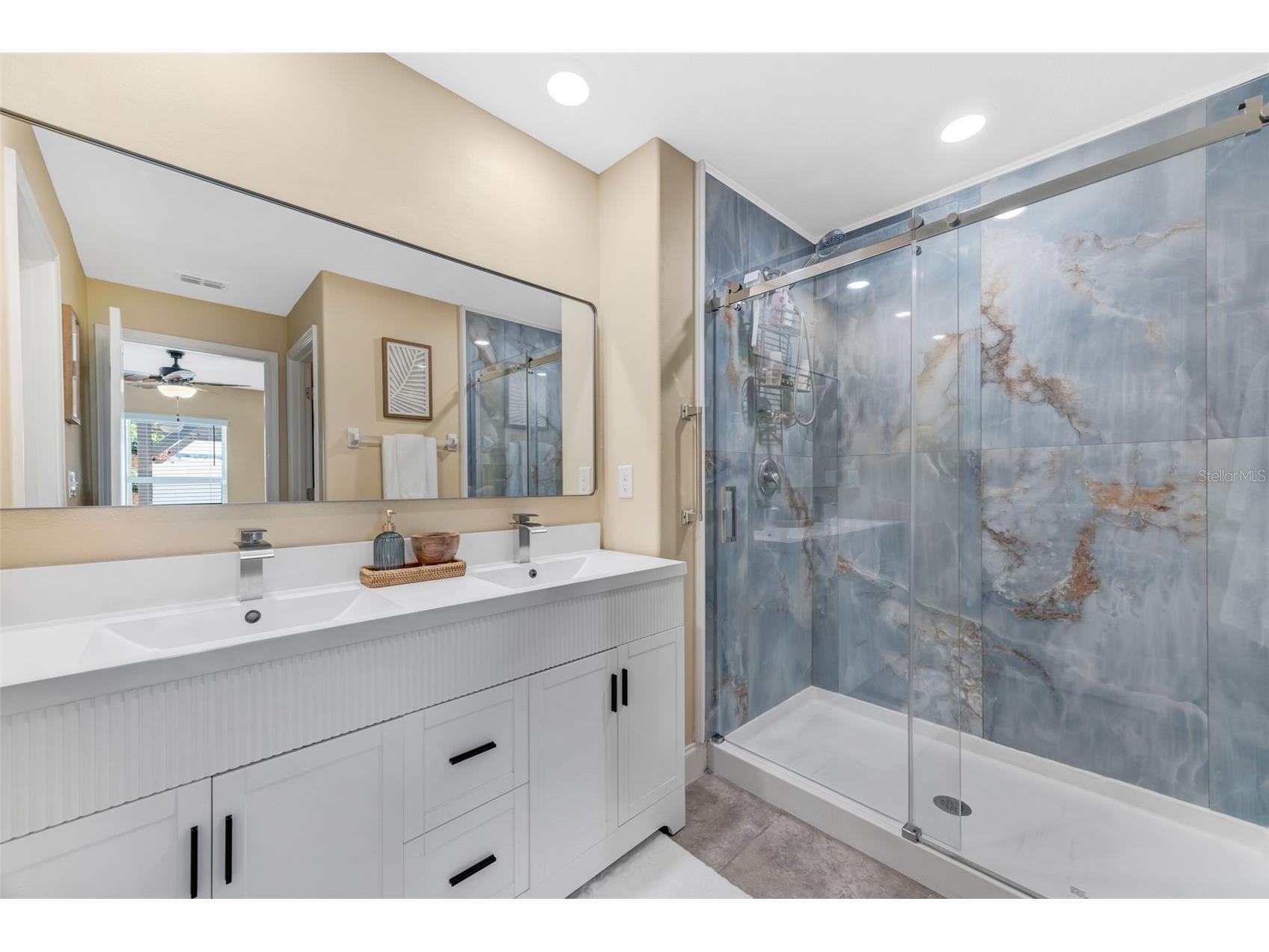 7235 Salt River Avenue Sun City Center FL 33573 TB8508572 image17