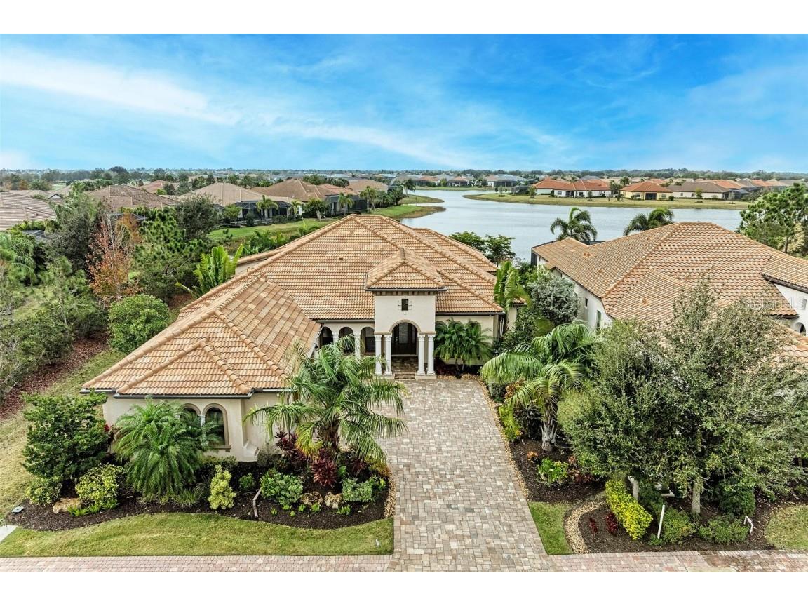7236 Prestbury Circle Lakewood Ranch FL 34202 A4594877 image1