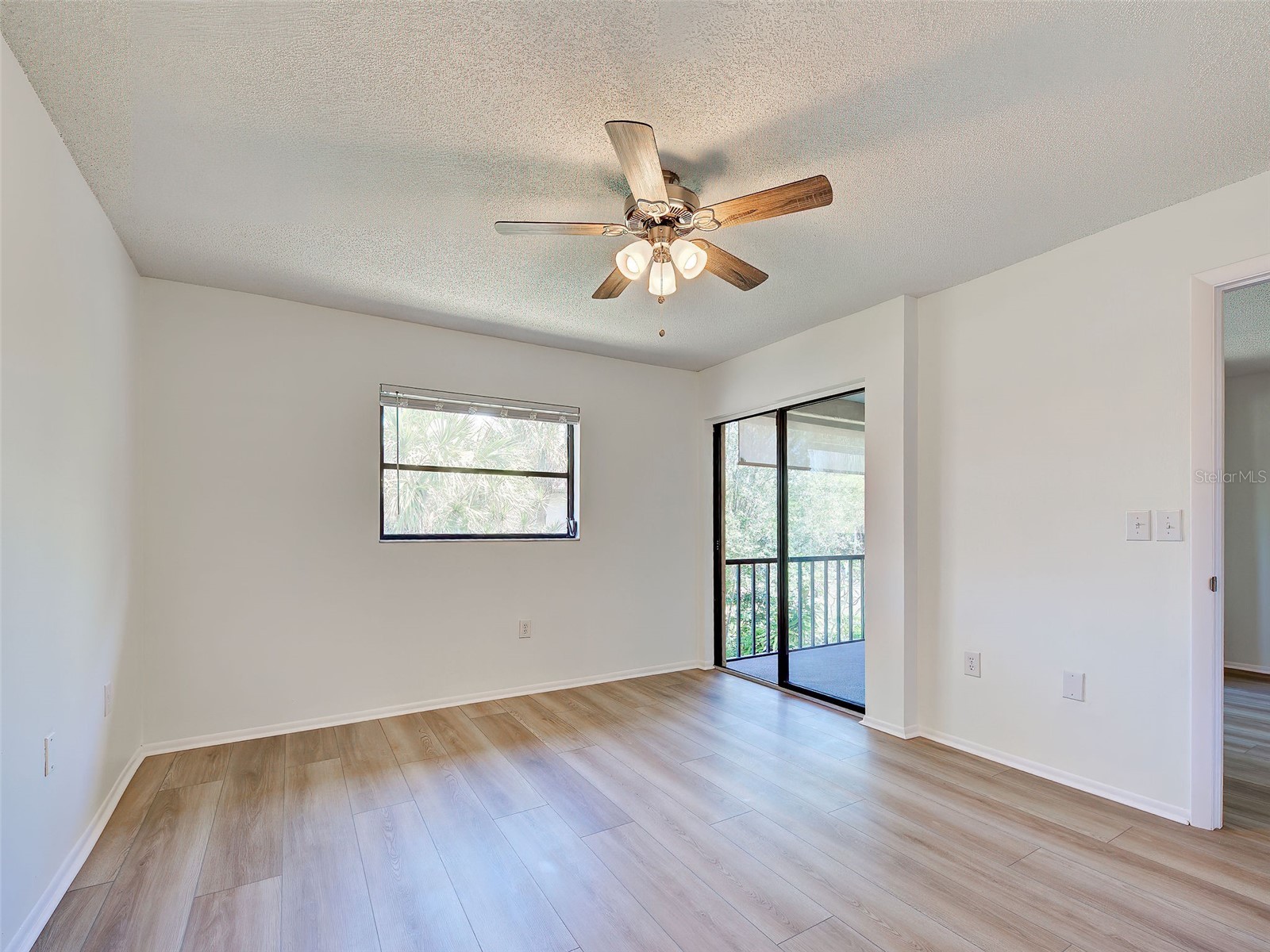 7237 Cloister Drive # 207 Sarasota FL 34231 A4690652 image13