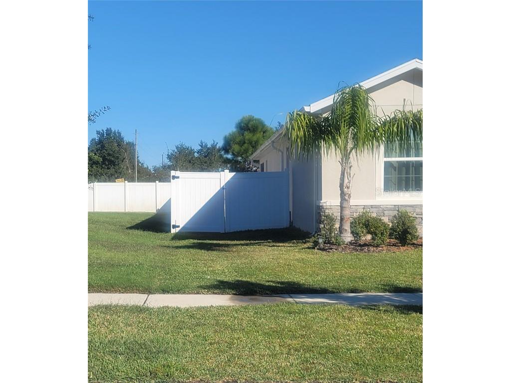 7238 Steer Blade Drive Zephyrhills FL 33541 TB8449097 image24