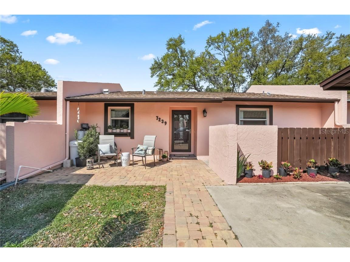 7239 55th Avenue N Saint Petersburg FL 33709 TB8361027 image1
