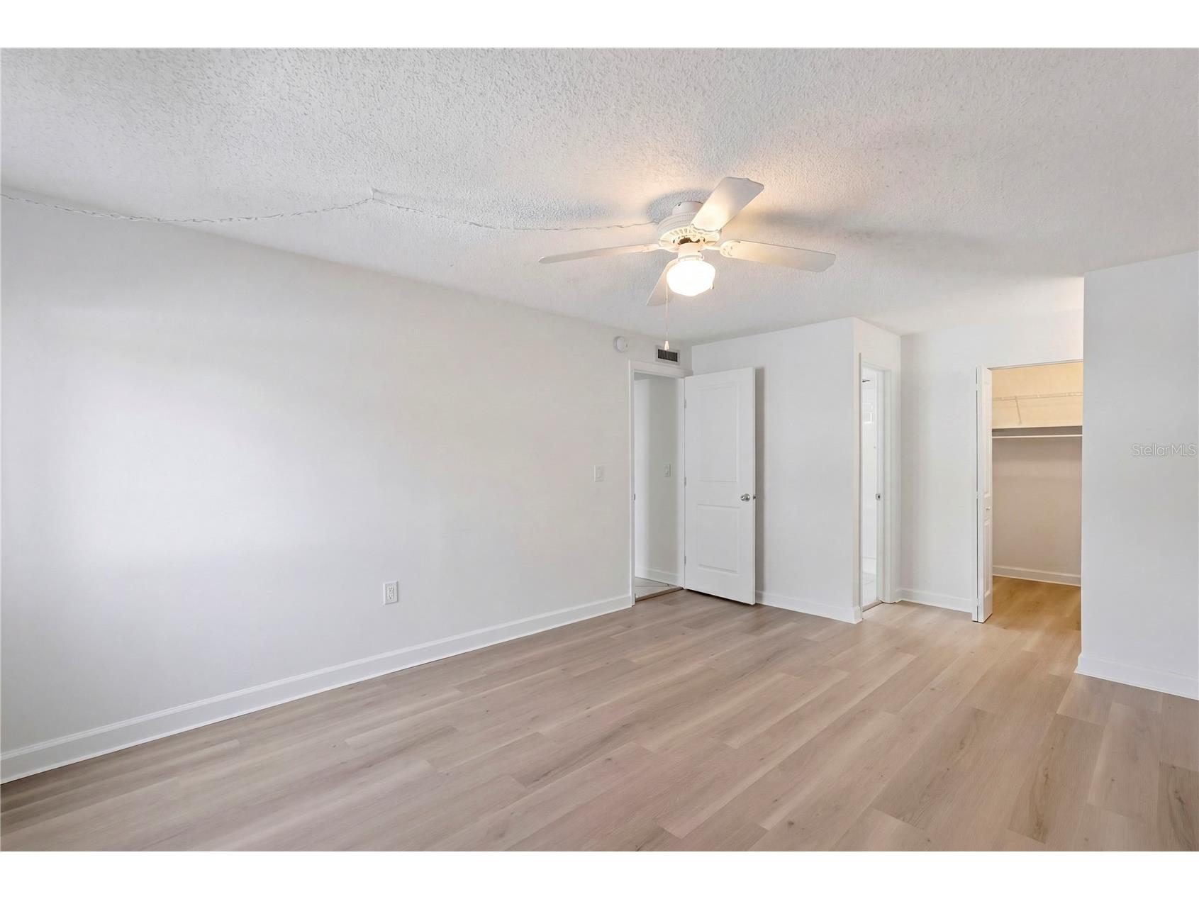 724 115 Avenue N #2205 Saint Petersburg FL 33716 TB8503810 image15