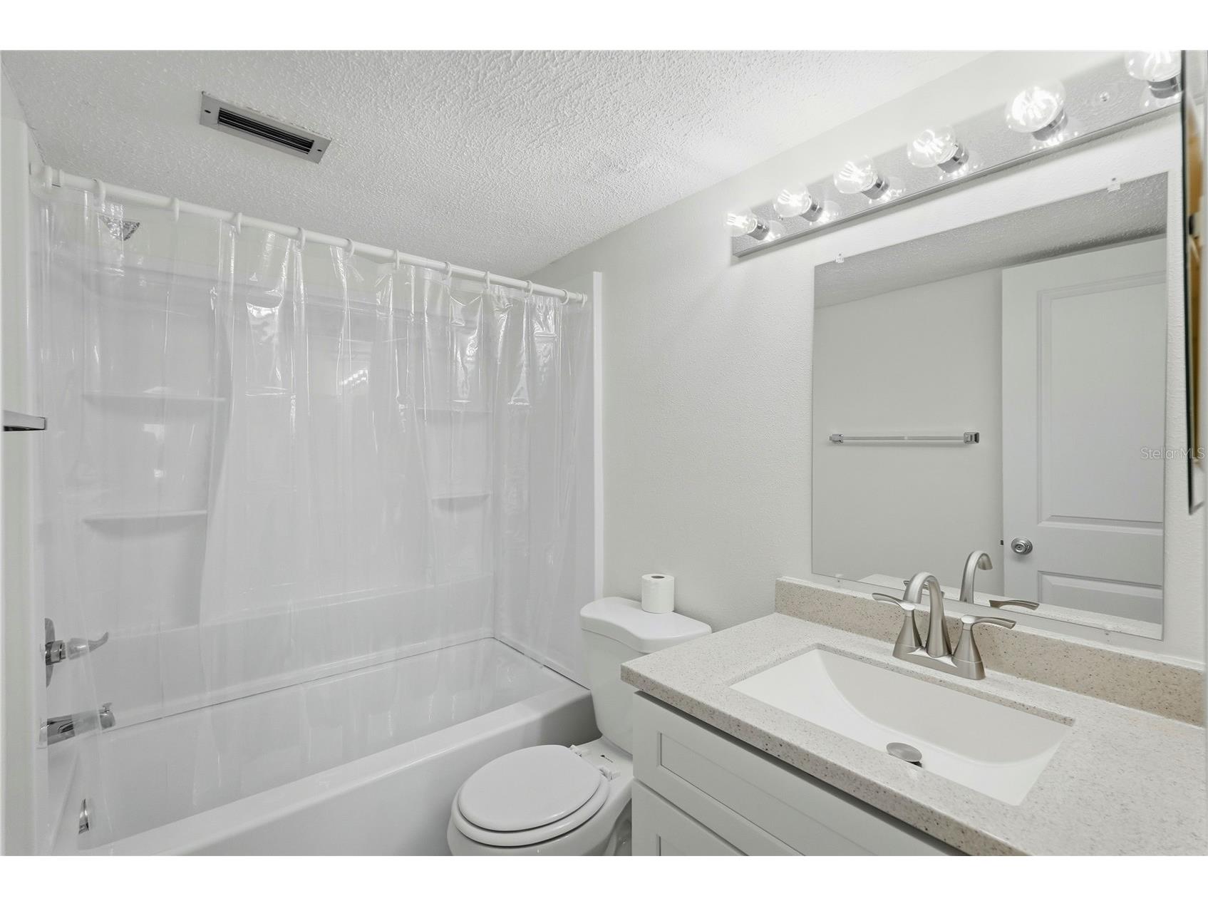724 115 Avenue N #2205 Saint Petersburg FL 33716 TB8503810 image17