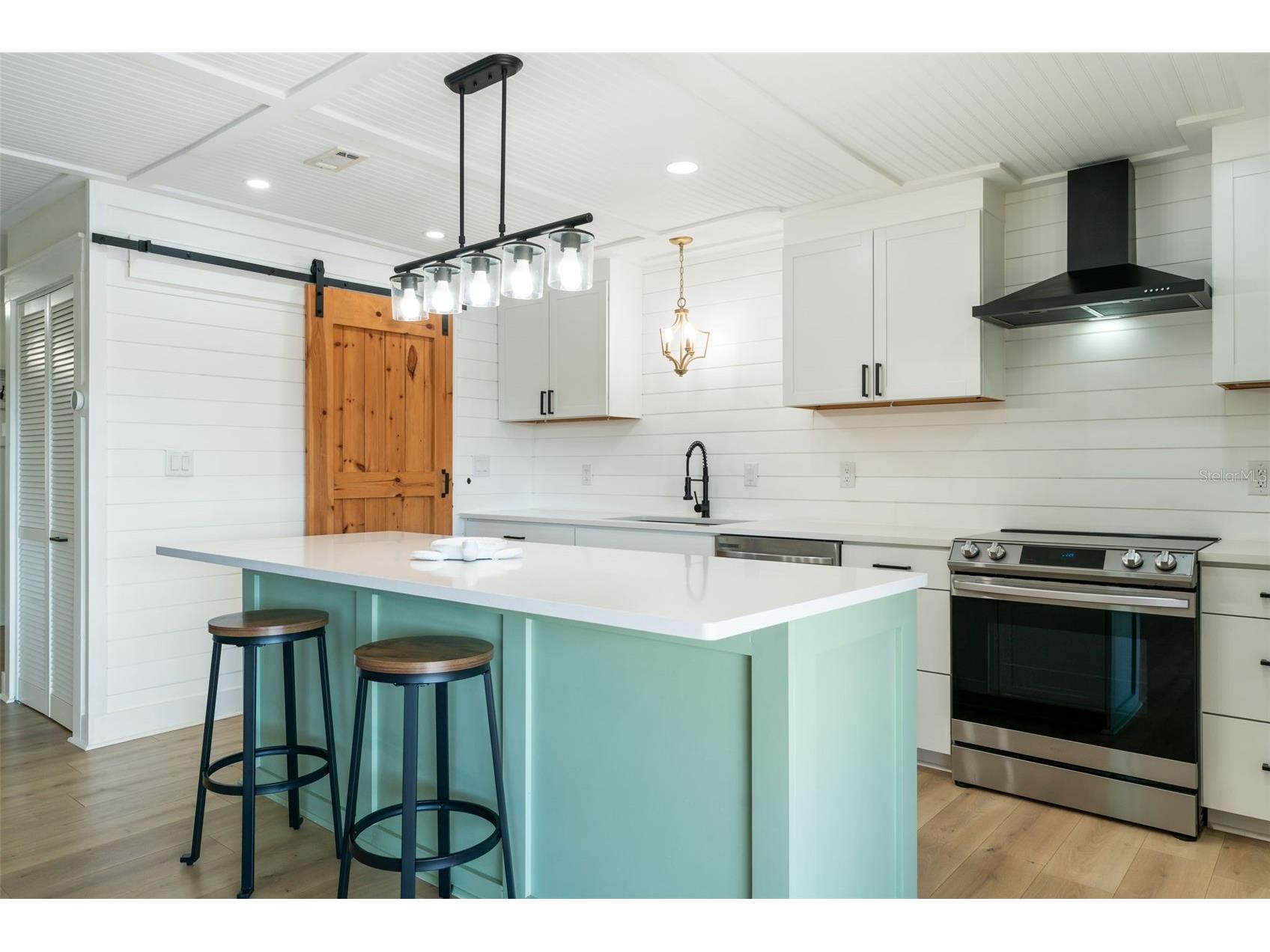 724 115th Avenue N #2202 Saint Petersburg FL 33716 A4679078 image11