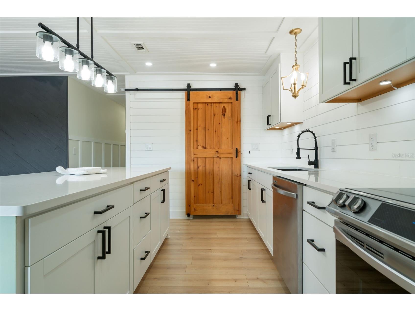 724 115th Avenue N #2202 Saint Petersburg FL 33716 A4679078 image17