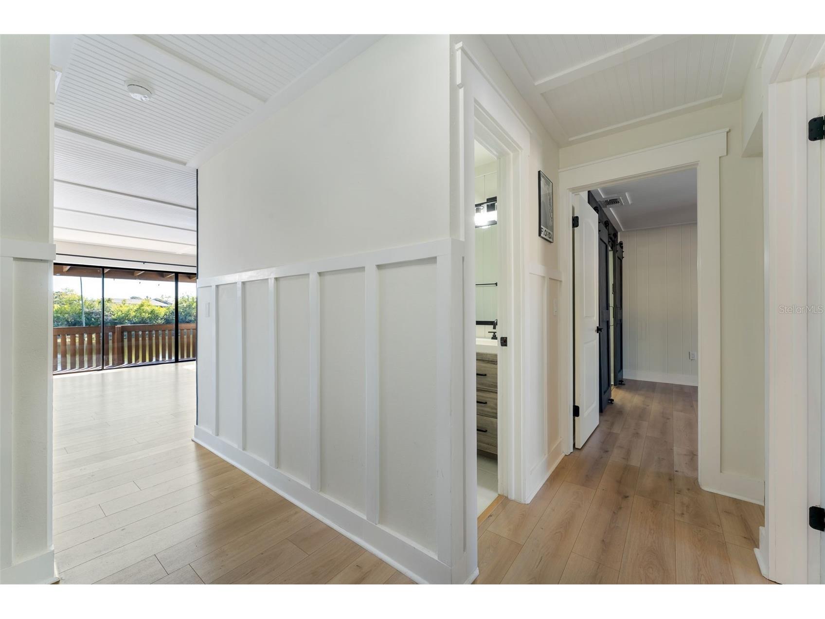 724 115th Avenue N #2202 Saint Petersburg FL 33716 A4679078 image5