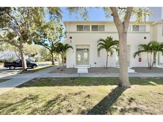 724 4th Avenue S #10 Saint Petersburg FL 33701 TB8453216 image2