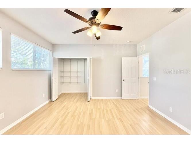 724 4th Avenue S #10 Saint Petersburg FL 33701 TB8453216 image29