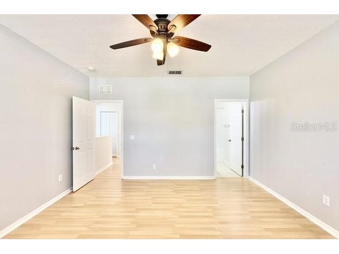 724 4th Avenue S #10 Saint Petersburg FL 33701 TB8453216 image30