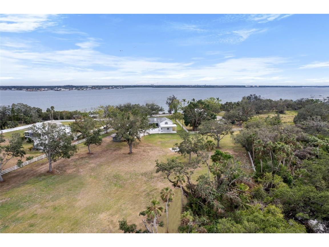 724 Bayshore Drive Terra Ceia FL 34250 TB8336940 image13