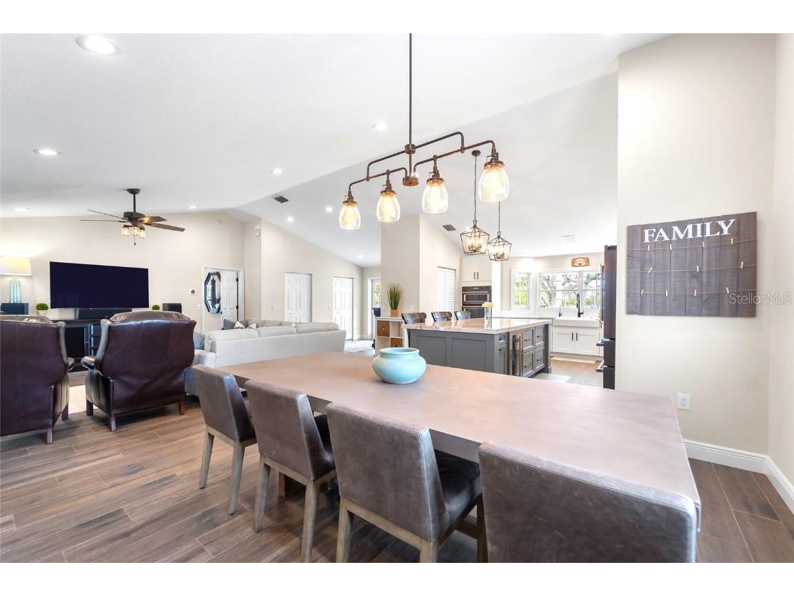 724 Bayshore Drive Terra Ceia FL 34250 TB8336940 image23