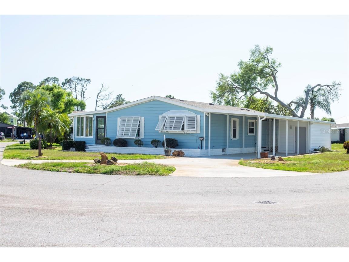 724 Butterfield Circle Englewood FL 34223 A4602178 image1