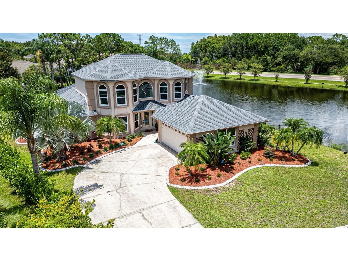 724 Crestridge Drive Tarpon Springs FL 34688 U8245832 image1