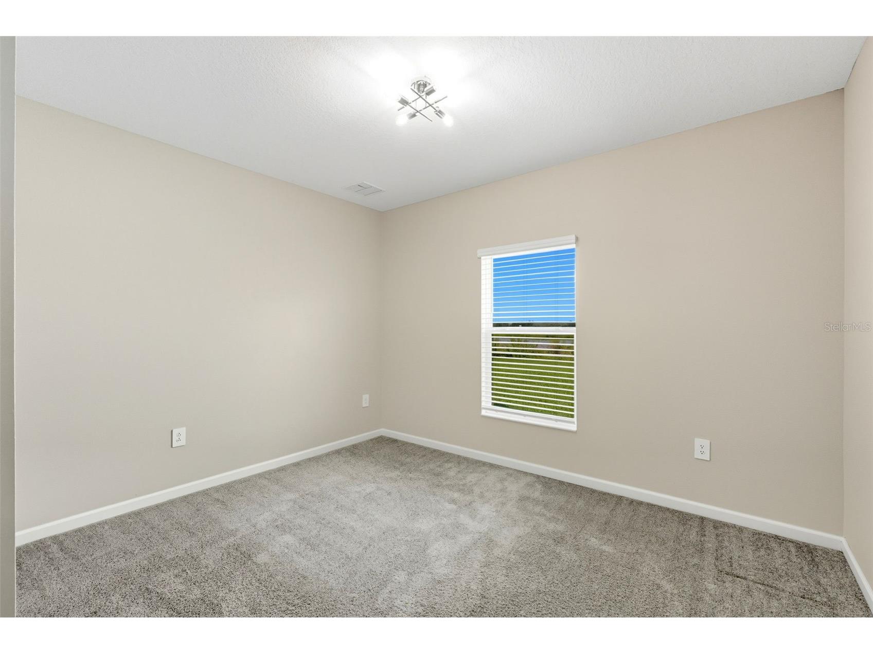 724 Daring Drive Davenport FL 33837 G5112115 image5