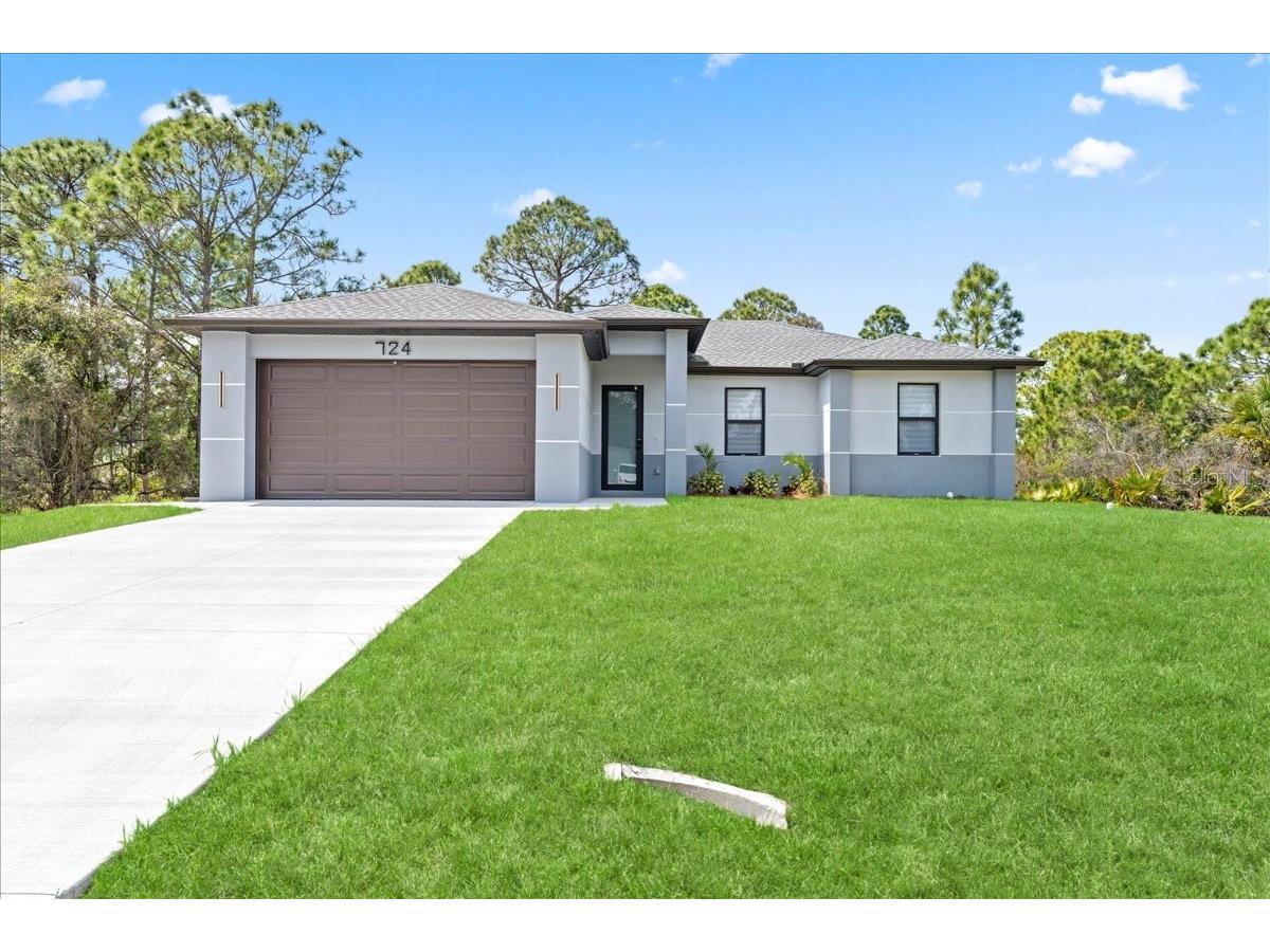 724 Drury Avenue Lehigh Acres FL 33974 A4686080 image1