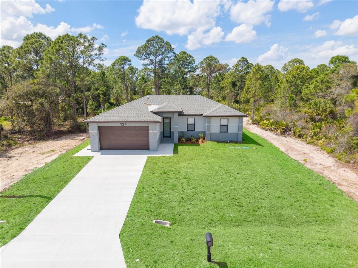 724 Drury Avenue Lehigh Acres FL 33974 A4686080 image3