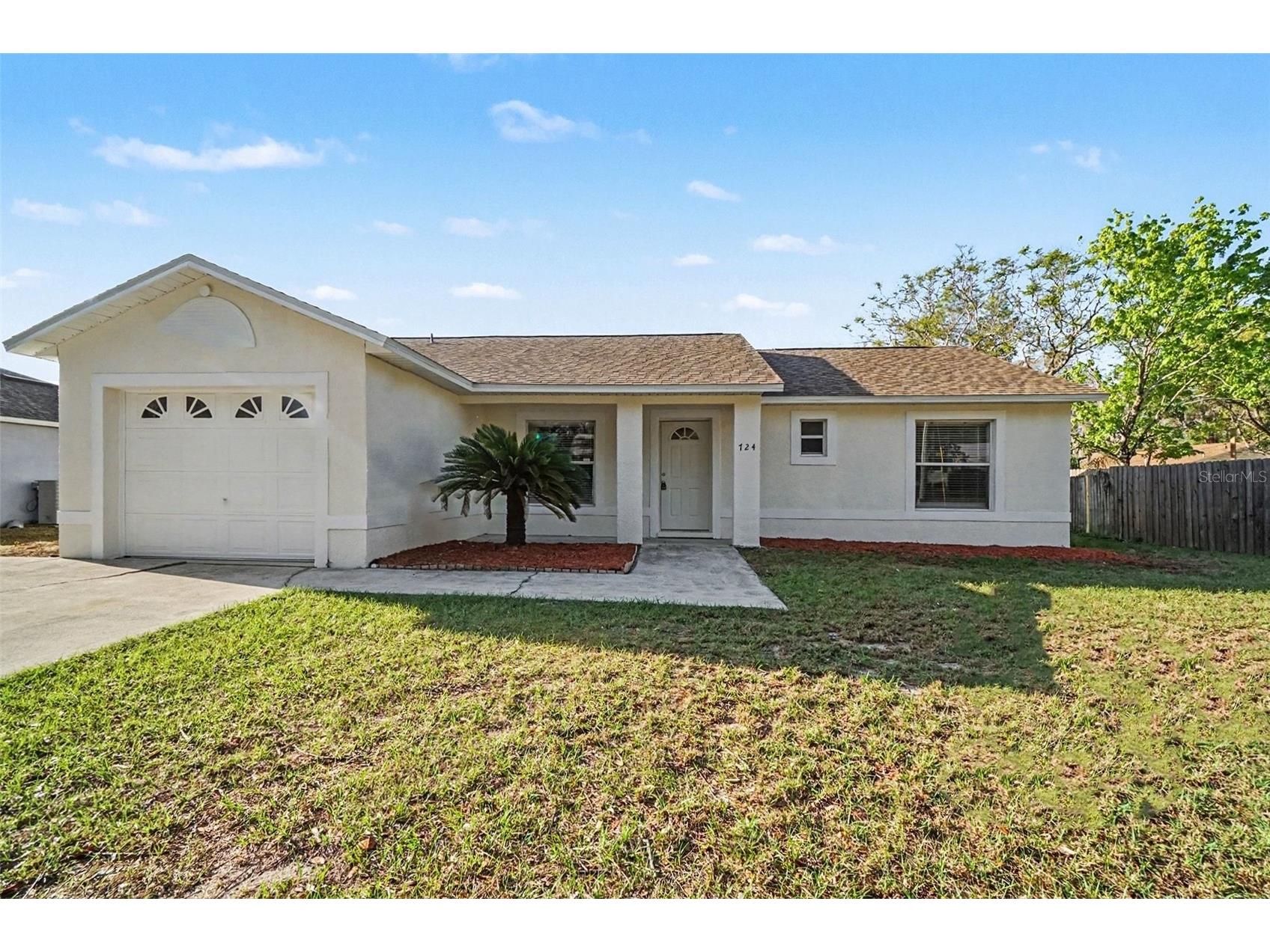 724 E 11th Avenue Mount Dora FL 32757 O6389265 image1