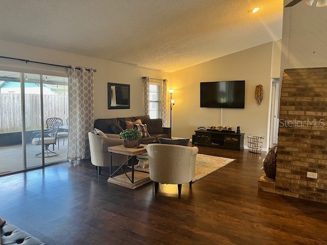 724 Fortuna Drive Brandon FL 33511 TB8495460 image6