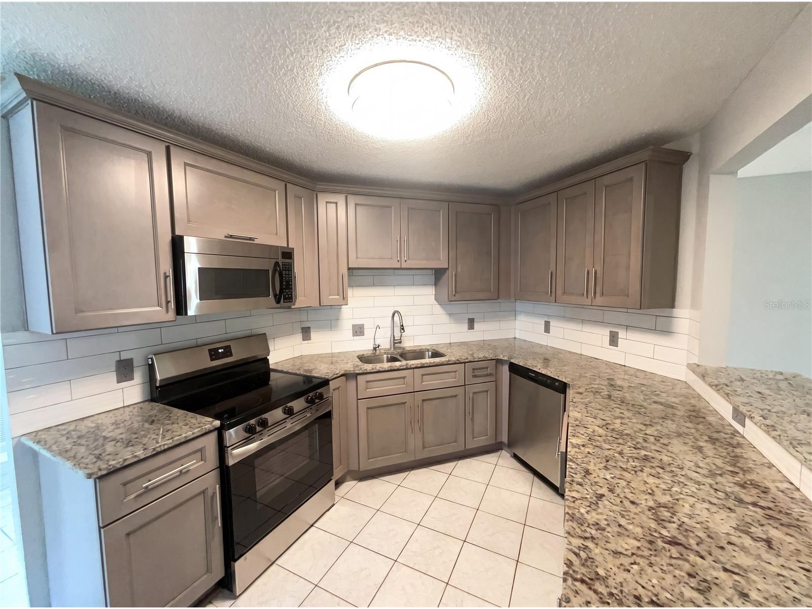 724 Harland Court Kissimmee FL 34758 O6412506 image5