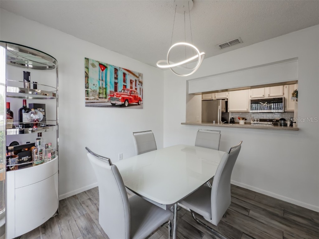 724 Kensington Lake Circle Brandon FL 33511 TB8375077 image9