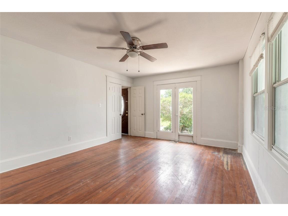 724 N Oleander Avenue Daytona Beach FL 32118 V4937615 image15