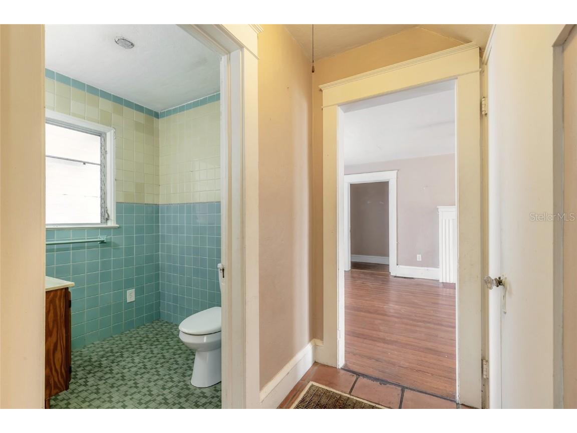 724 N Oleander Avenue Daytona Beach FL 32118 V4937615 image16