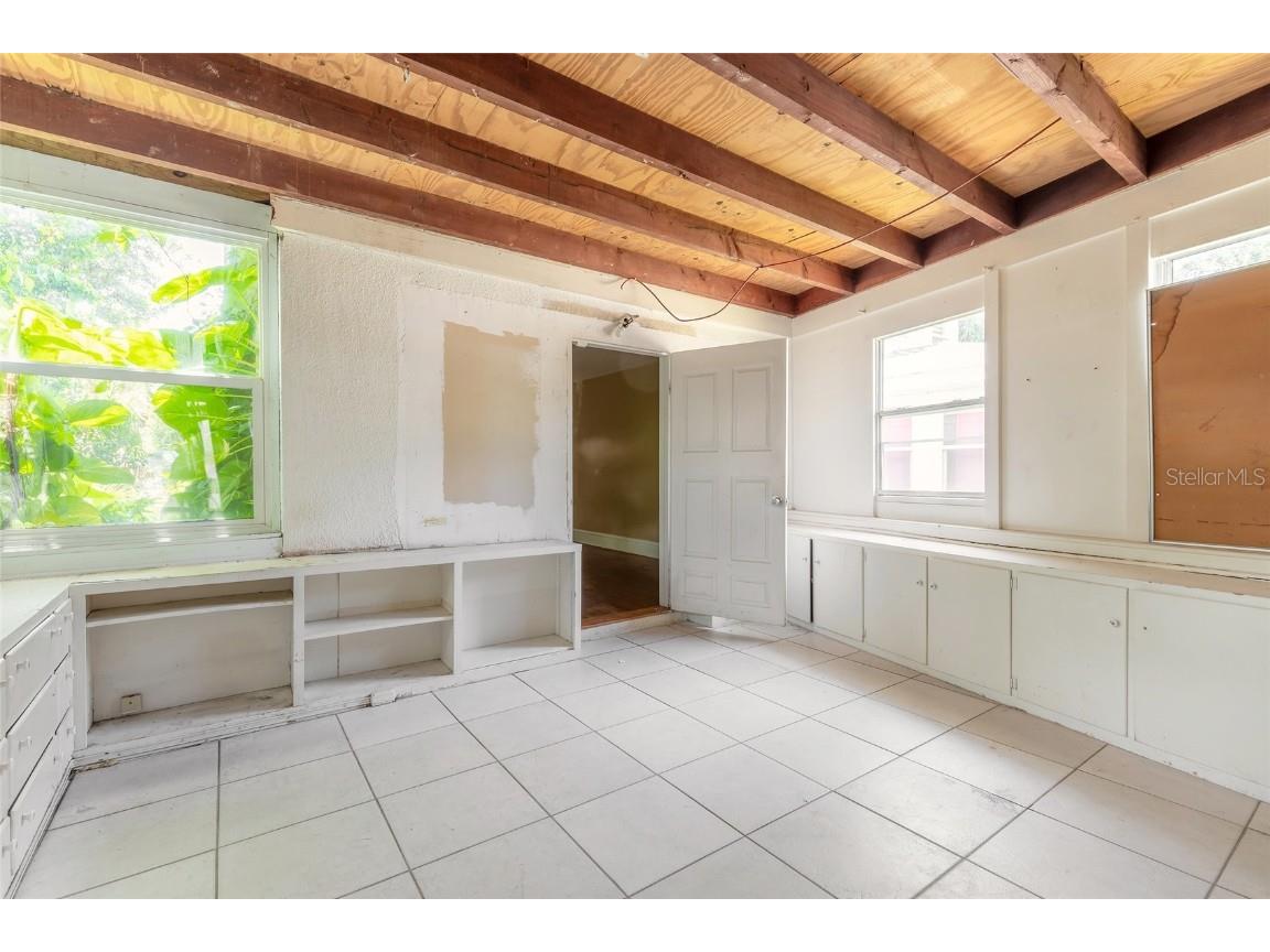 724 N Oleander Avenue Daytona Beach FL 32118 V4937615 image29