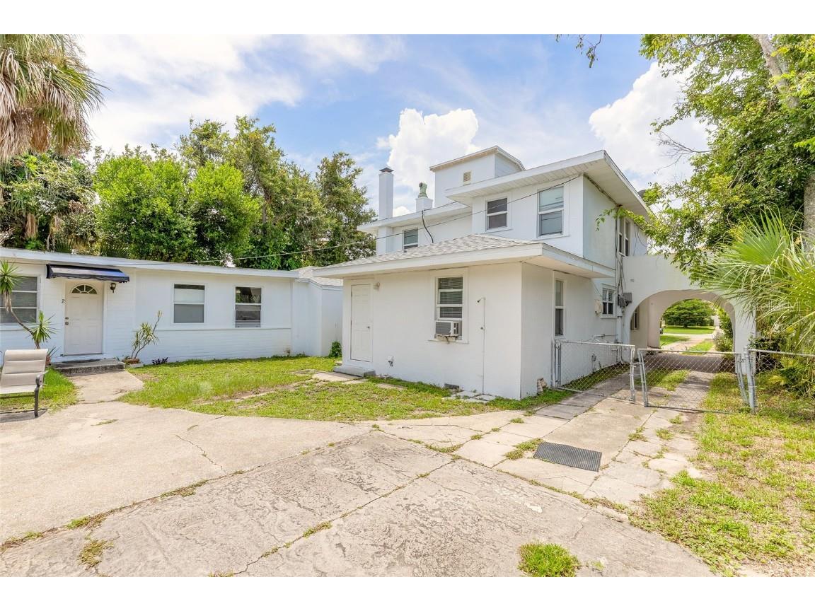 724 N Oleander Avenue Daytona Beach FL 32118 V4937615 image48