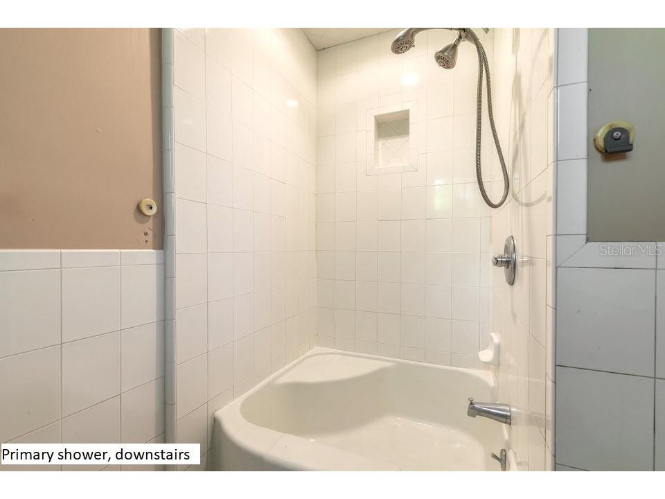 724 N Oleander Avenue Daytona Beach FL 32118 V4940750 image17