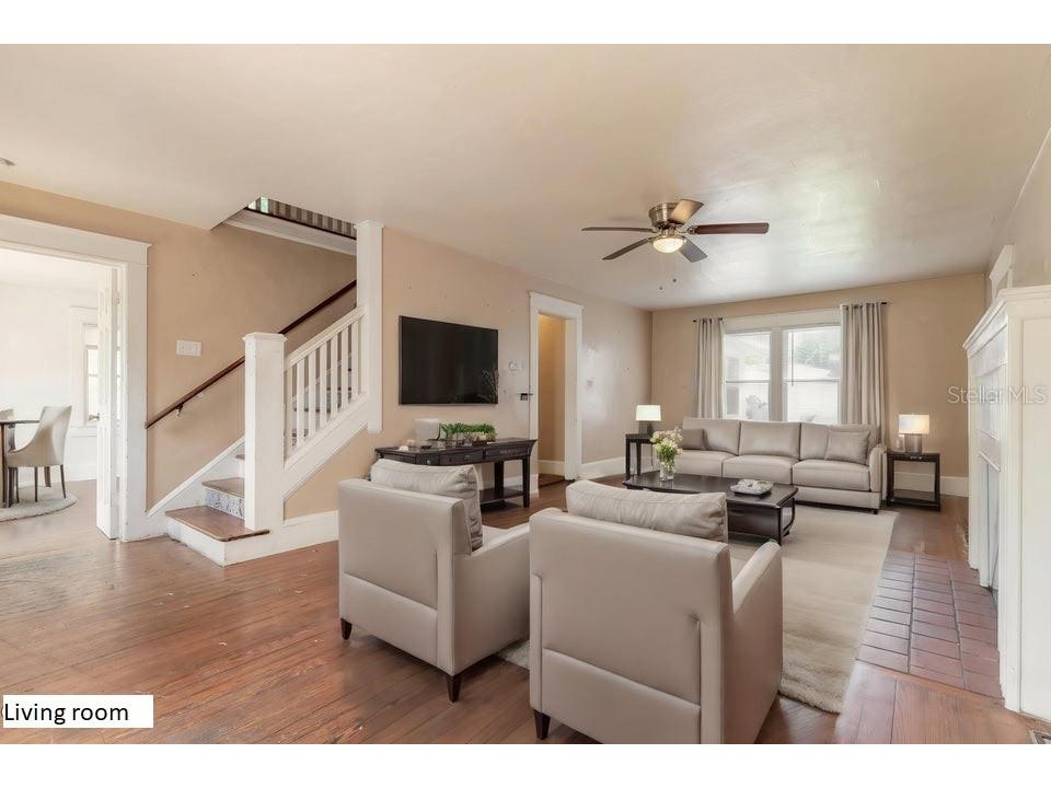 724 N Oleander Avenue Daytona Beach FL 32118 V4940750 image2