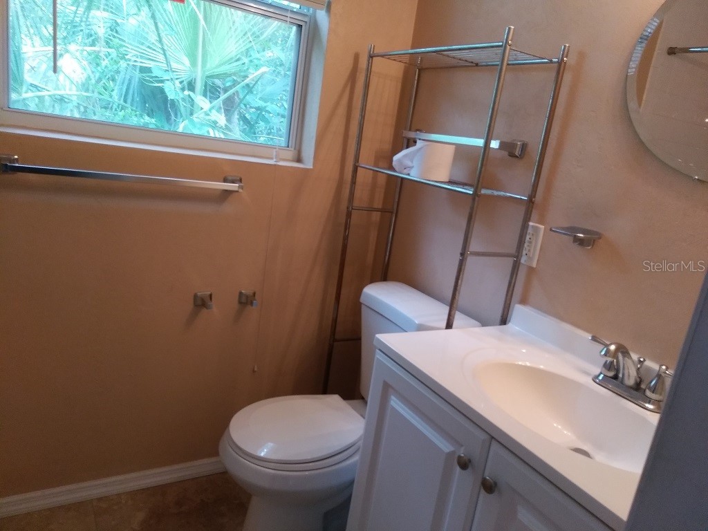 724 N Oleander Avenue Daytona Beach FL 32118 V4940750 image24