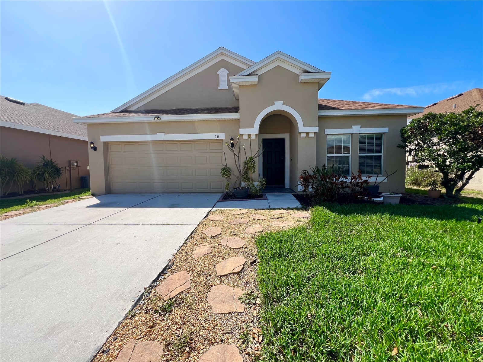 724 Parker Den Drive Ruskin FL 33570 O6369183 image1