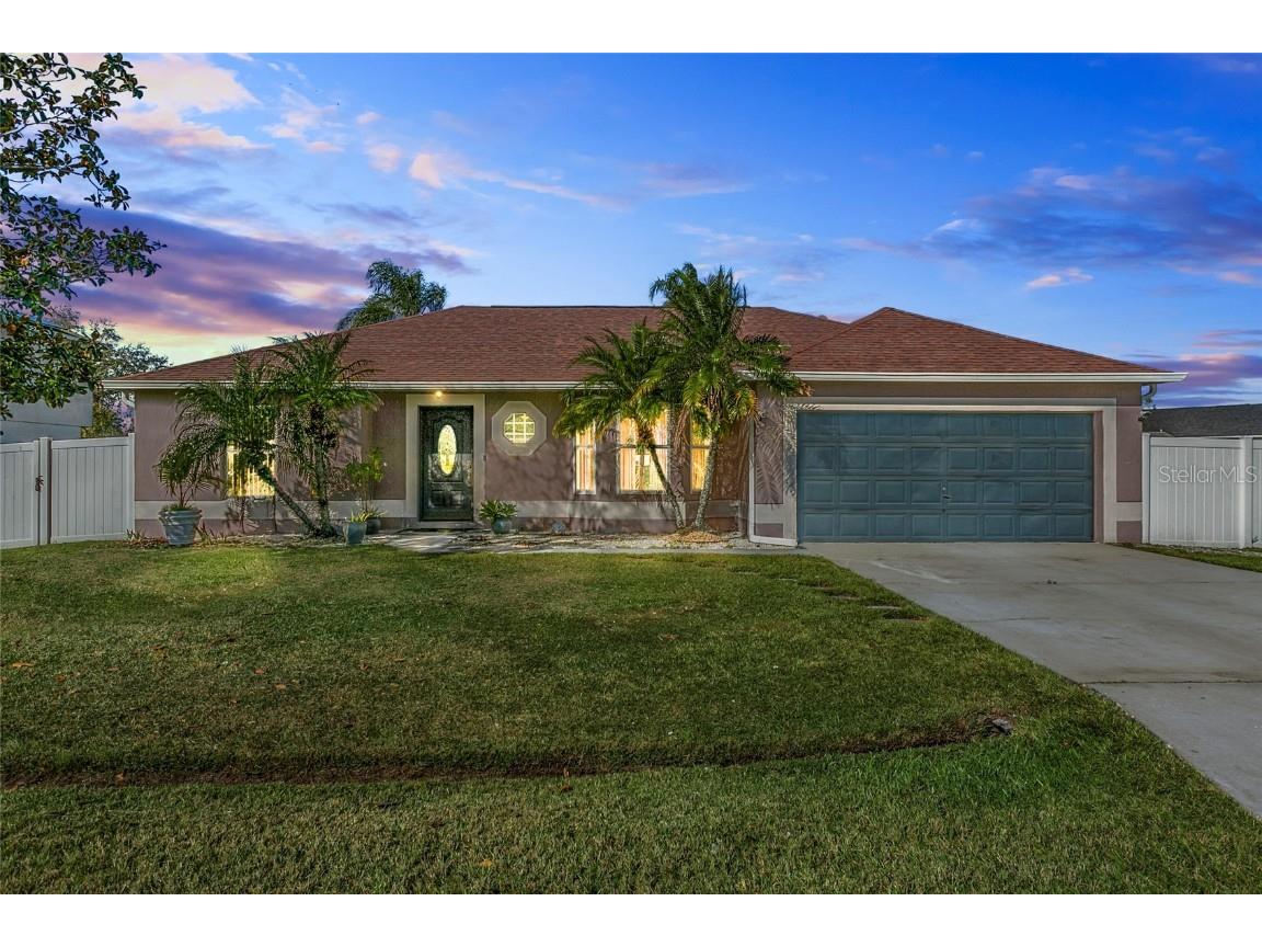 724 Pincon Lane Kissimmee FL 34759 O6257563 image1