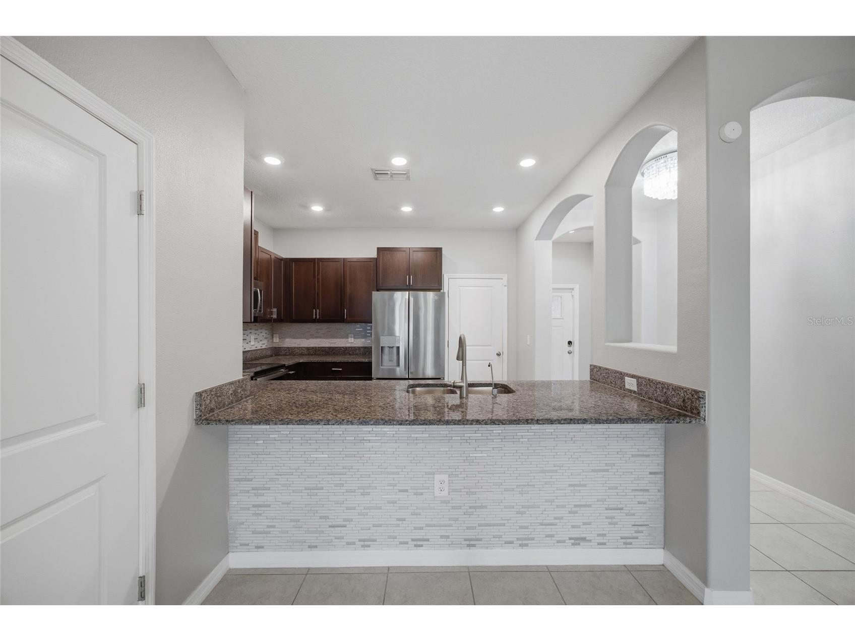 724 Royal Empress Drive Ruskin FL 33570 TB8514665 image11