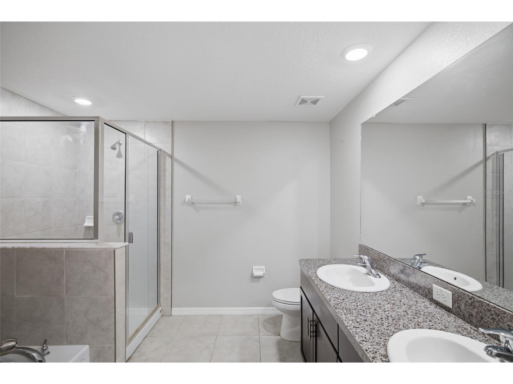 724 Royal Empress Drive Ruskin FL 33570 TB8514665 image19