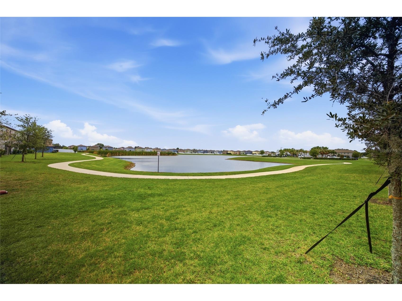 724 Royal Empress Drive Ruskin FL 33570 TB8514665 image35