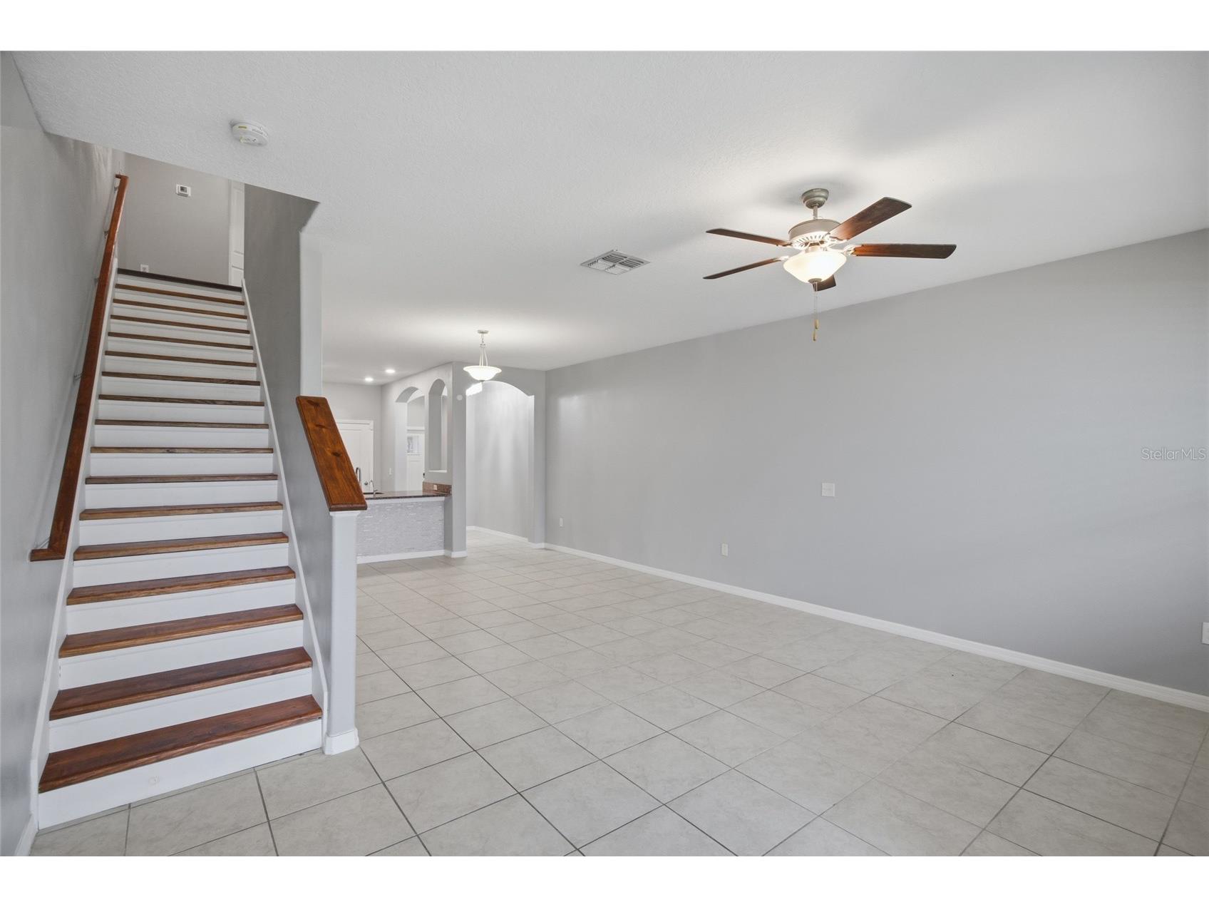724 Royal Empress Drive Ruskin FL 33570 TB8514665 image7