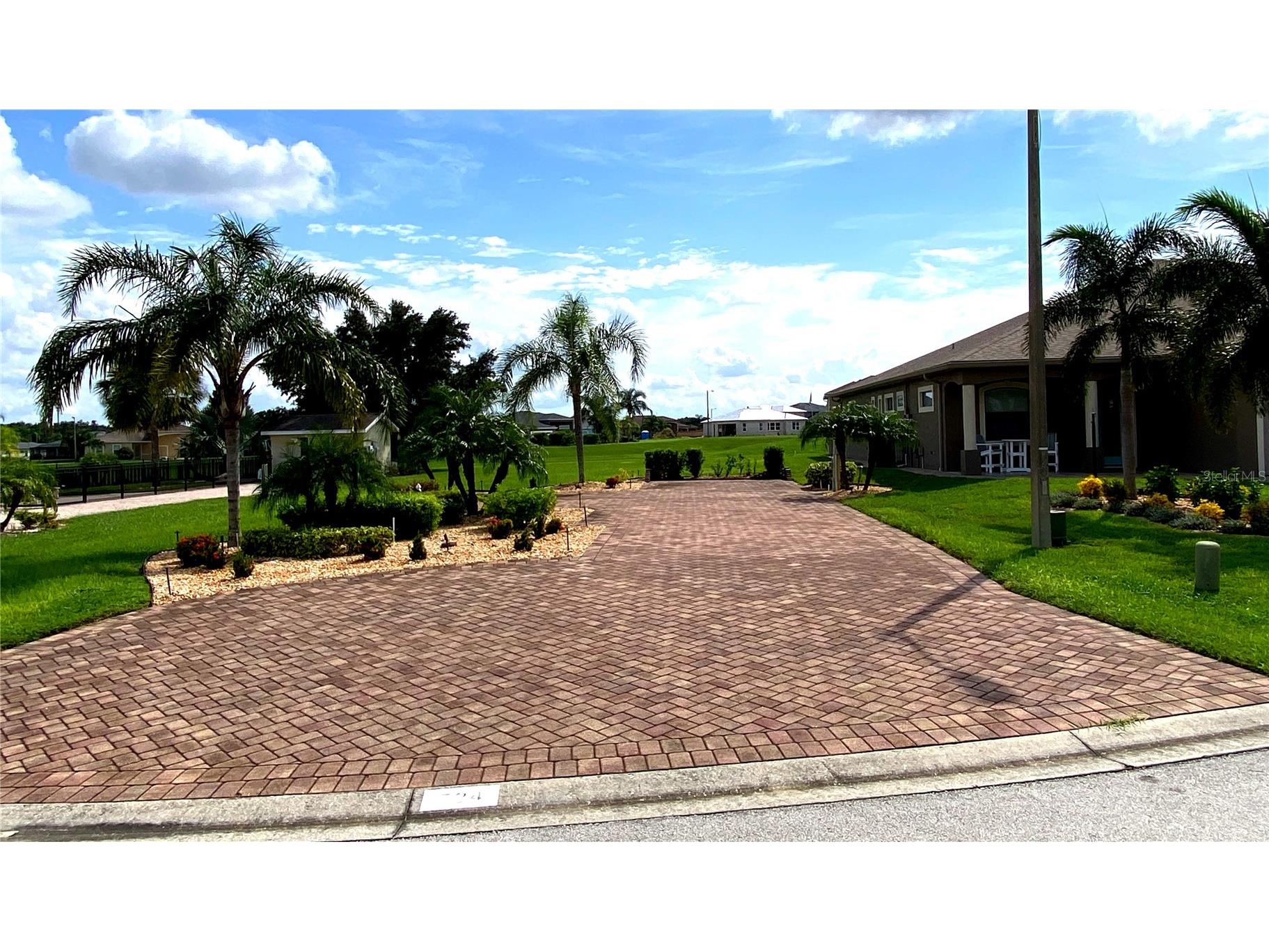 724 Teaberry Trail Polk City FL 33868 L4947613 image1