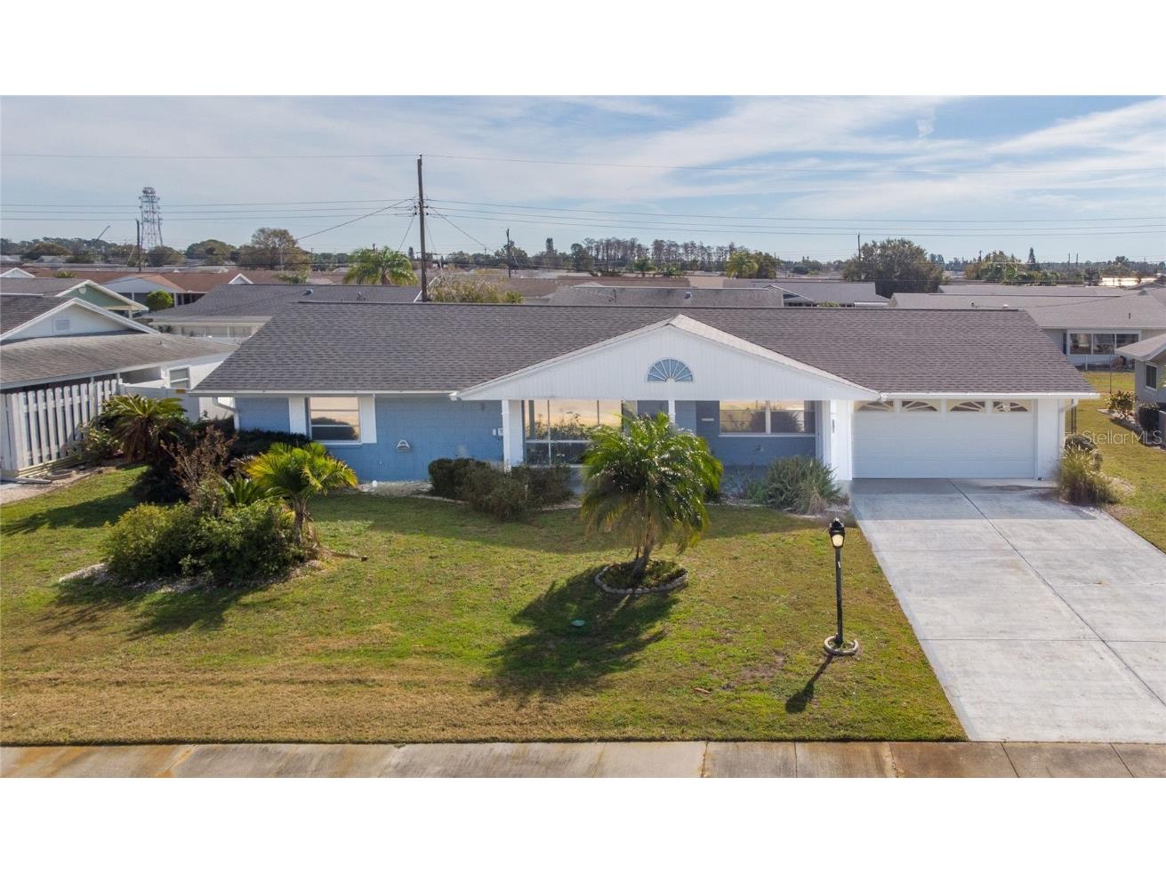 724 Torrey Pines Avenue Sun City Center FL 33573 T3423198 image1