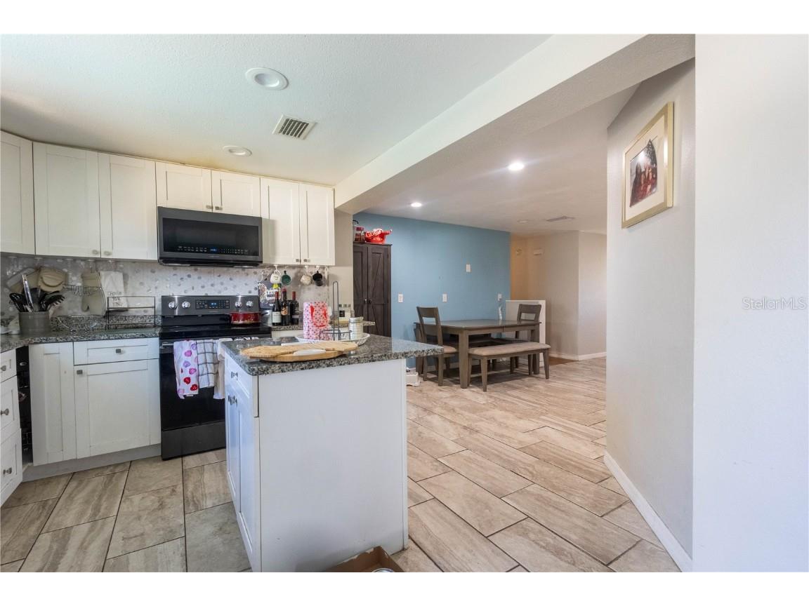 724 Tradewinds Drive Brandon FL 33511 TB8364133 image5