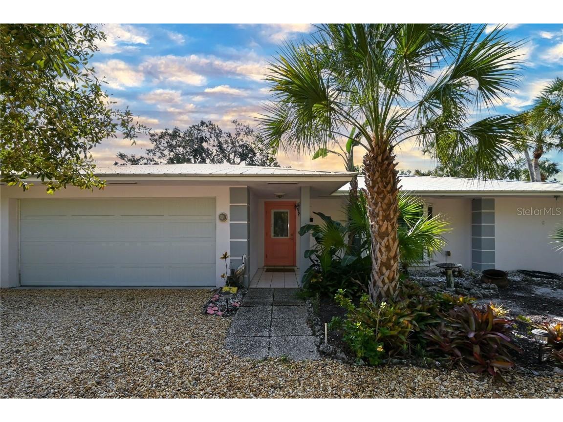 724 Treasure Boat Way Sarasota FL 34242 A4596086 image1