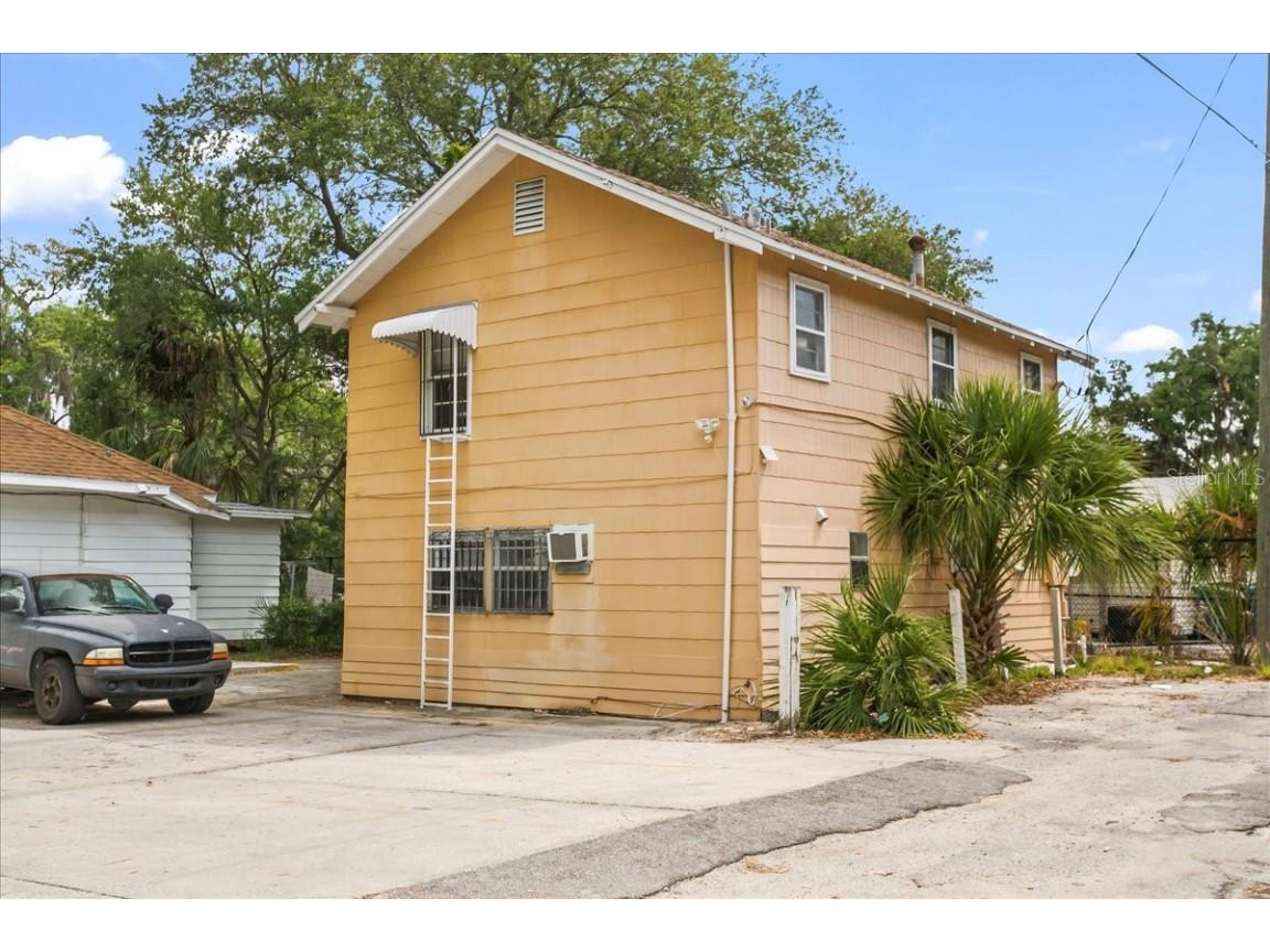 724 W Central Avenue Winter Haven FL 33880 O6342320 image2