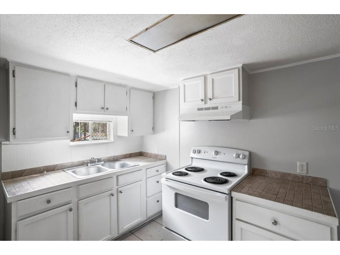 724 W Central Avenue Winter Haven FL 33880 O6342320 image8