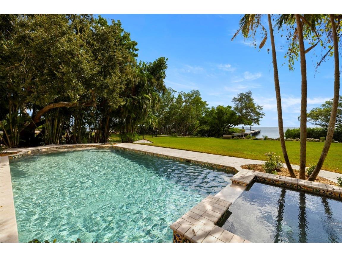 7240 Dr Martin Luther King Jr Street S Saint Petersburg FL 33705 - TAMPA BAY - GULF OF AMERICA TB8446538 image74