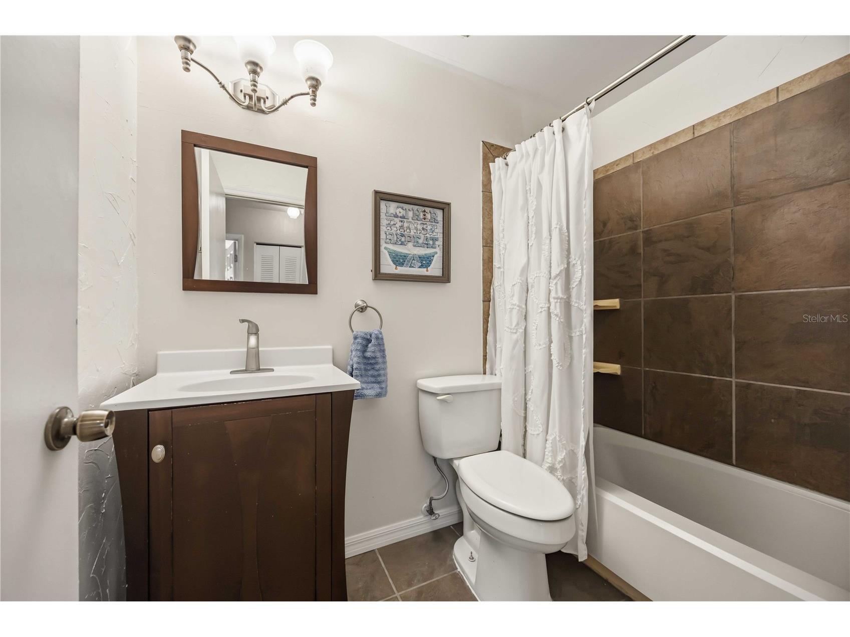7240 Elyton Drive North Port FL 34287 C7527501 image19