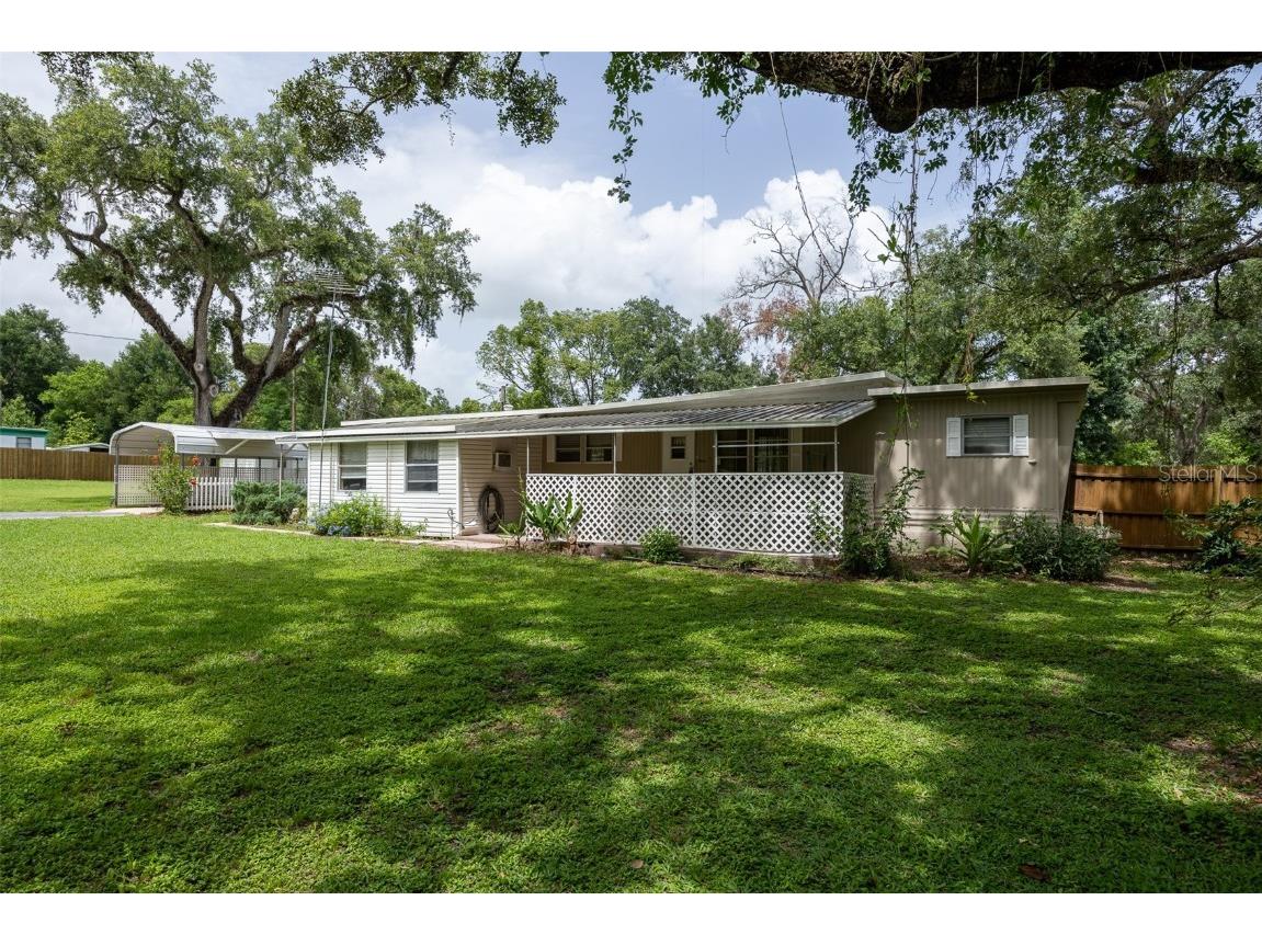 7240 Ottley Street Zephyrhills FL 33541 TB8393241 image1