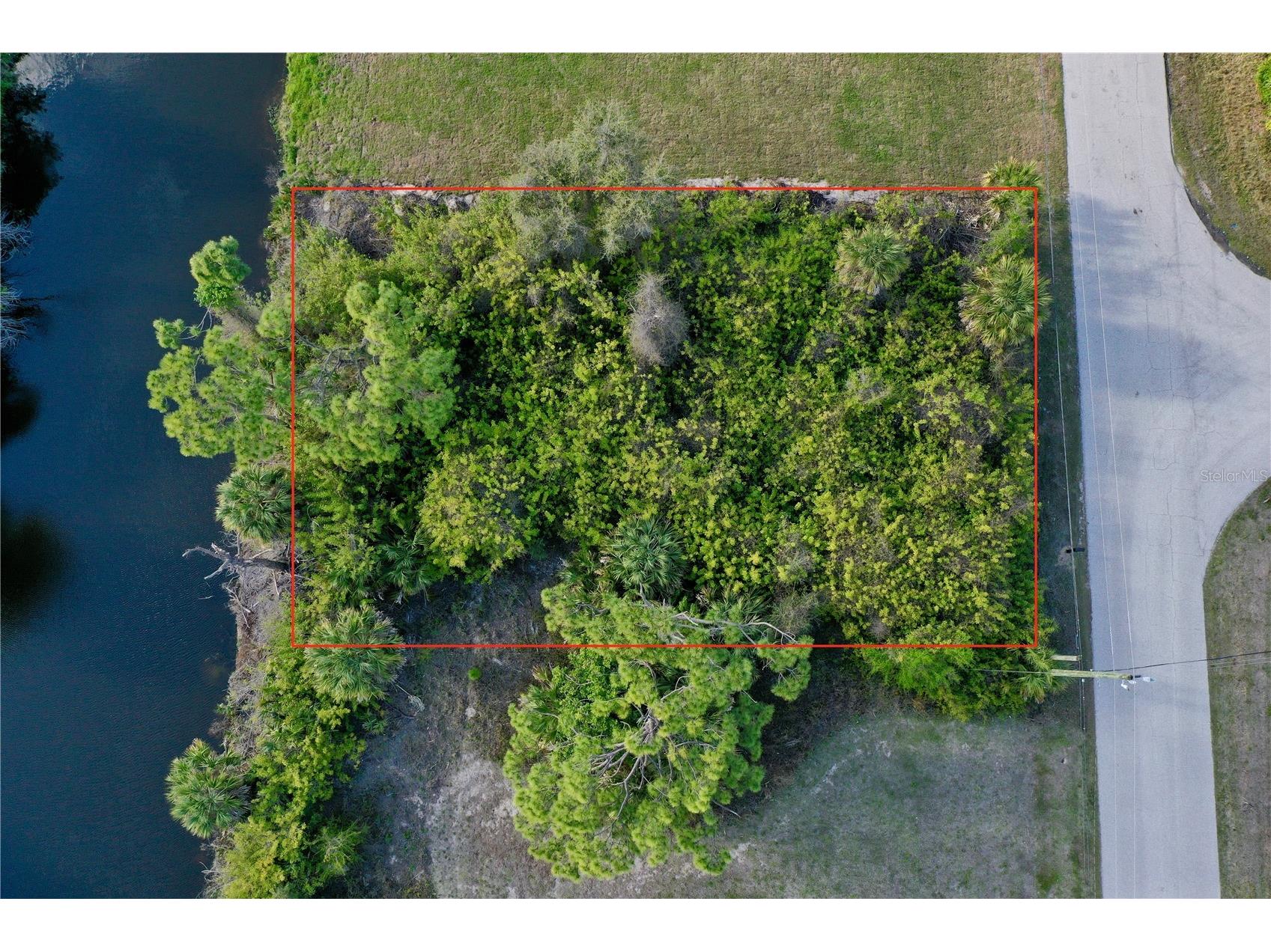 7241 Jennifer Drive Port Charlotte FL 33981 - MEMORIAL WATERWAY C7523537 image7