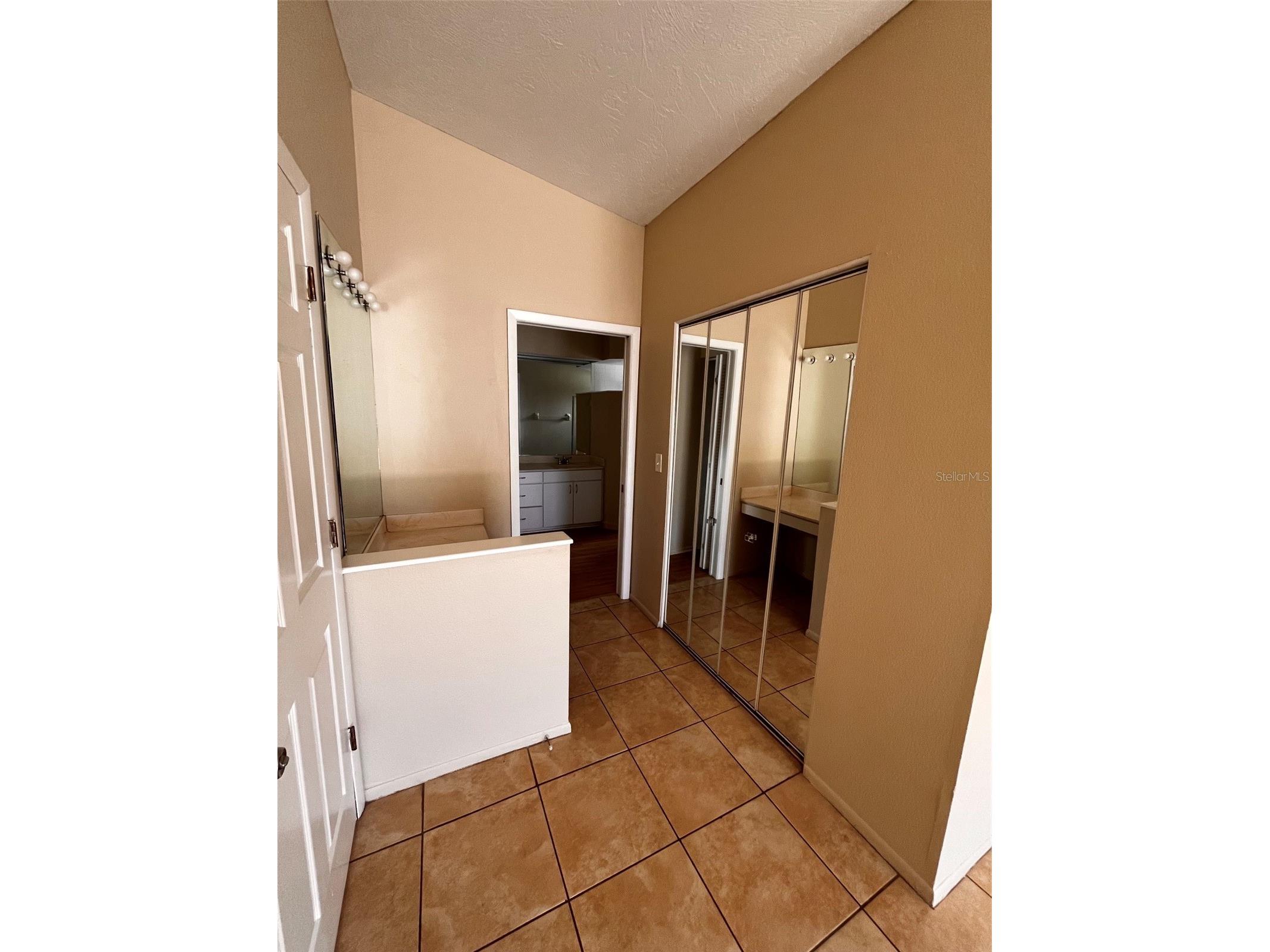 7241 Mauna Loa Boulevard Sarasota FL 34241 A4700940 image11